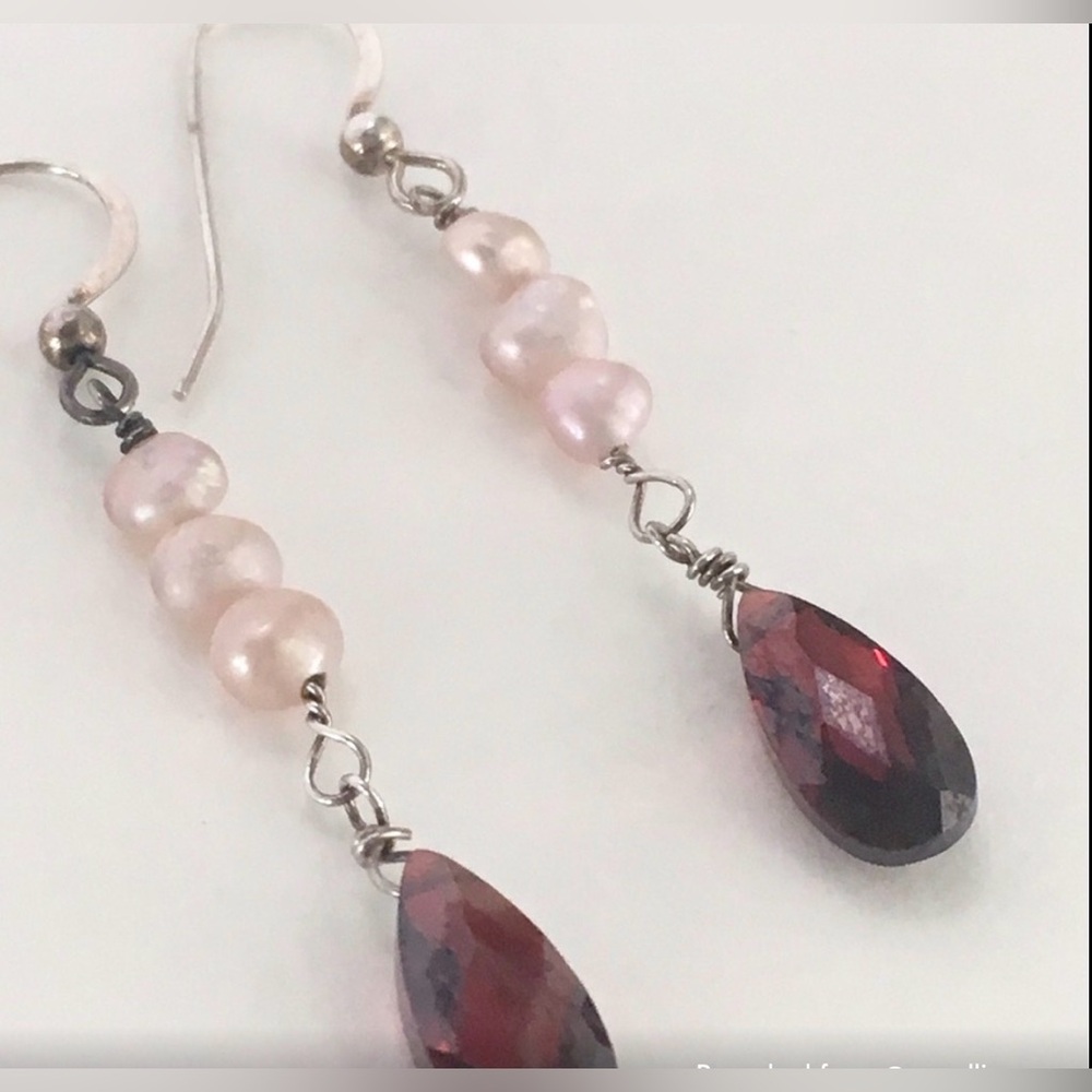 Handmade Garnet and Pink Pearl Drop Earrings - Picture 3 of 3